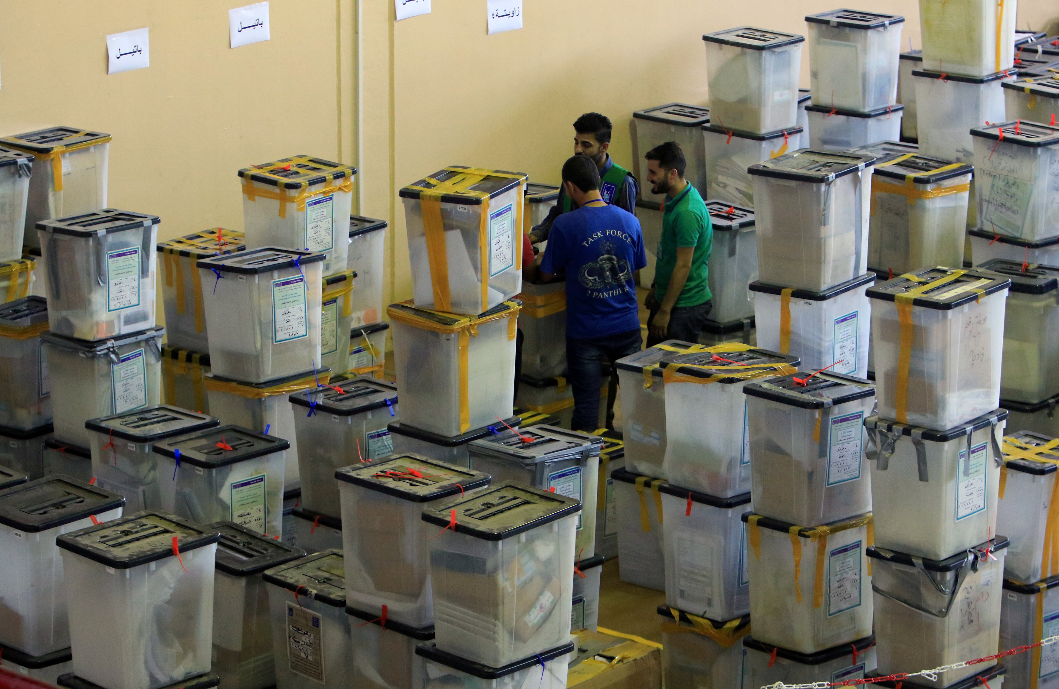 صورة أرشيفية لصنايق الاقتراع في الانتخابات التشريعية العراقية. أري جلال/رويترز