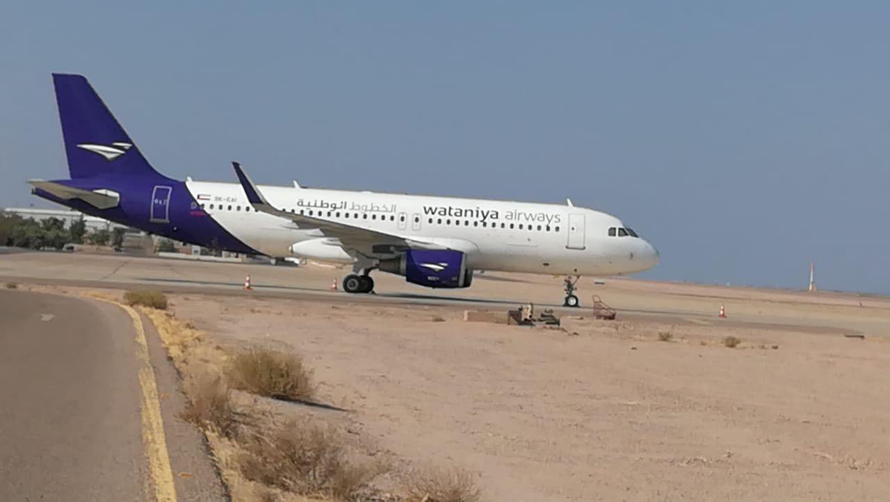 الطائرة الكويتية في مطار الملك حسين. صفاء الخوالدة/المملكة
