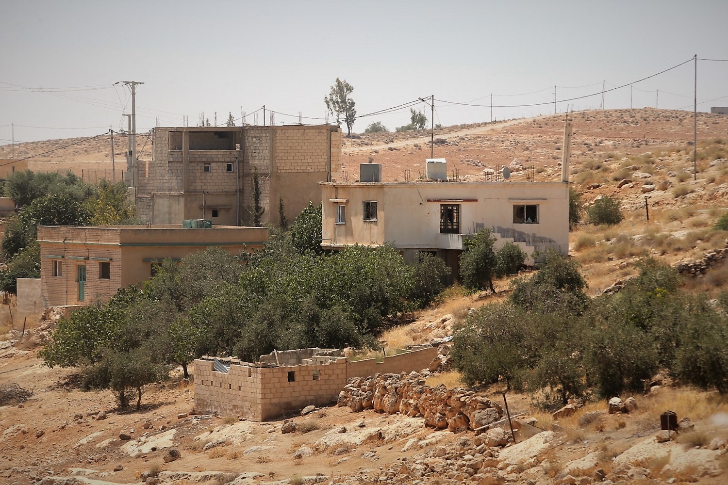 بيوت أجبرت الجلوة أهلها على هجرها في إحدى محافظات الأردن. صلاح ملكاوي/ المملكة   