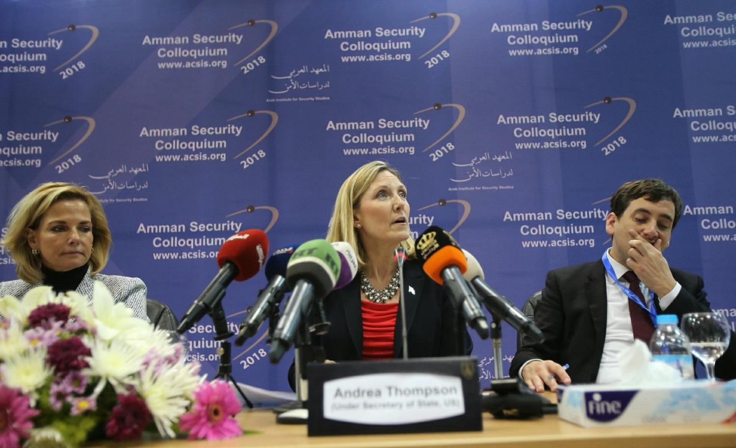 اندريا توميسون، نائب وزير الخارجية الأميركي تتوسط إحدى جلسات منتدى عمان الأمني. صلاح ملكاوي/ المملكة