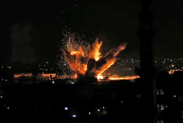 غارات جوية إسرائيلية على قطاع غزة. 12 نوفمبر 2018. أ ف ب