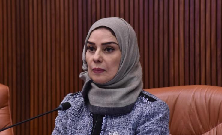 فوزية عبد الله زينل رئيسة لمجلس النواب المنتخبة حديثا. وكالة أنباء البحرين الرسمية