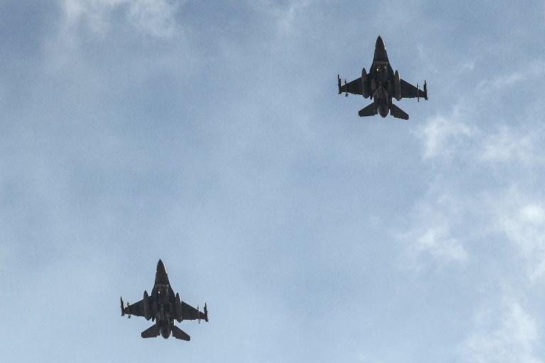 طائرتان مقاتلتان من طراز إف-16 تتبع لجيش الاحتلال الإسرائيلي، 8 نوفمبر 2017. جاك جويز/ أ ف ب