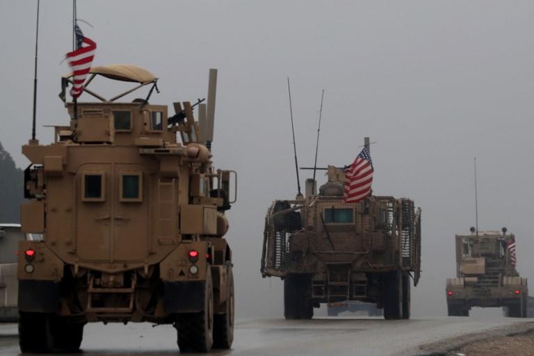 مركبات عسكرية أميركية في مدينة منبج شمالي سوريا، 30 ديسمبر 2018. دليل سليمان/ أ ف ب