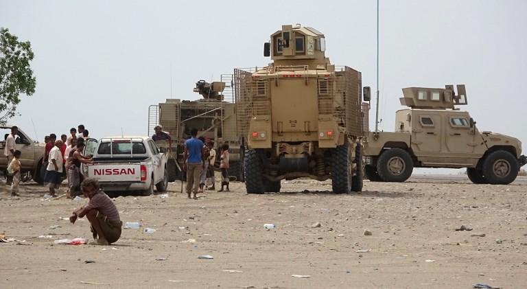 صورة أرشيفية لتجمع قوات يمنية موالية للحكومة. ا ف ب