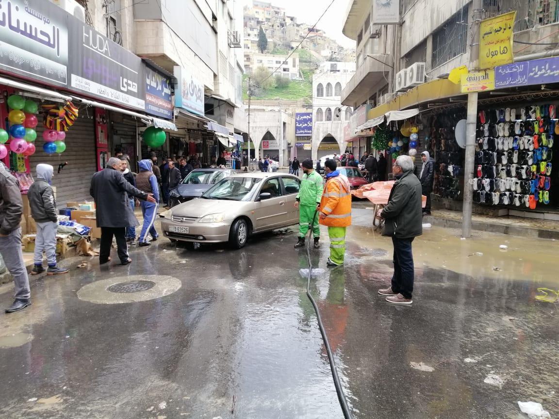 صورة من الأضرار التي لحقت بمحال تجارية في وسط البلد في عمّان بسبب أمطار. مجحم العجارمة/ المملكة 