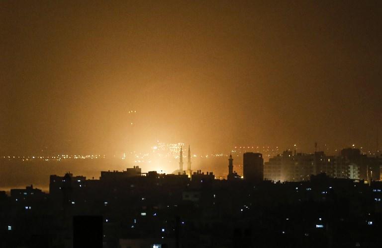 غارة جوية إسرائيلية على قطاع غزة. 14 مارس 2019. محمود همس / أ ف ب
