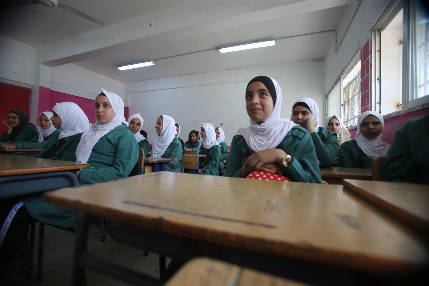 طالبات في مدرسة تابعة لوكالة الأمم المتحدة لغوث وتشغيل اللاجئين الفلسطينيين "أونروا" في عمّان. صلاح ملكاوي / المملكة