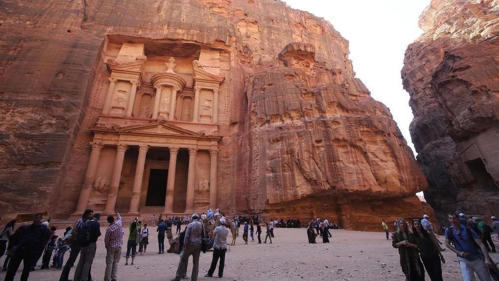 مبنى الخزنة في مدينة البترا الآثرية. صلاح ملكاوي / المملكة