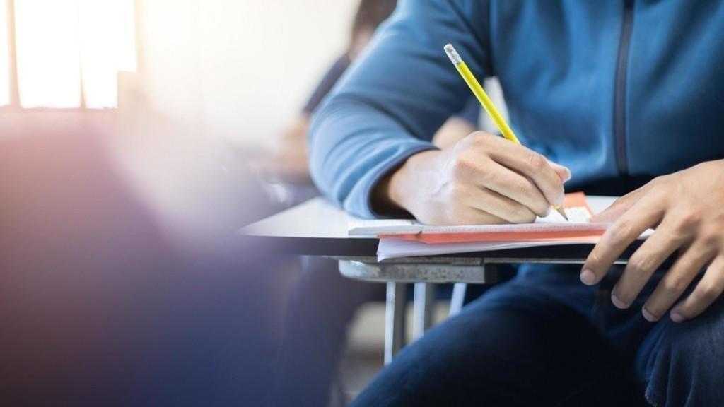 نفت وزارة التربية نيتها شطب السؤال الرابع في امتحان الفيزياء أو إعادة توزيع العلامات المخصصة للسؤال على بقية الأسئلة. (shutterstock)
