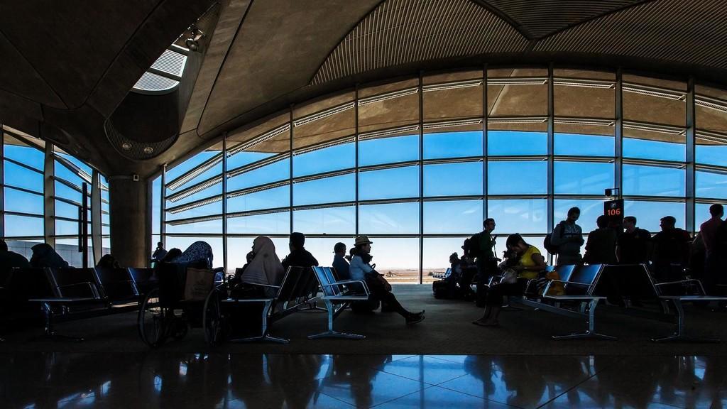 مطار الملكة علياء الدولي. (shutterstock)