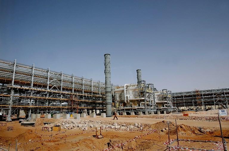 صورة أرشيفية لأحد مباني شركة أرامكو السعودية المصدرة للنفط. أ ف ب 