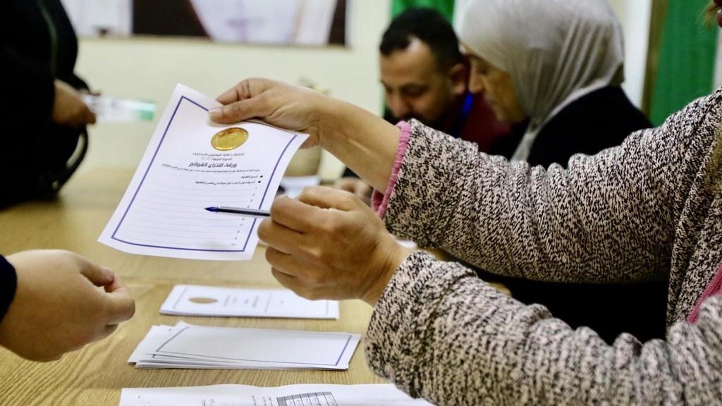 جانب من عملية اقتراع في مدرسة شرق عمّان. صلاح ملكاوي/ المملكة