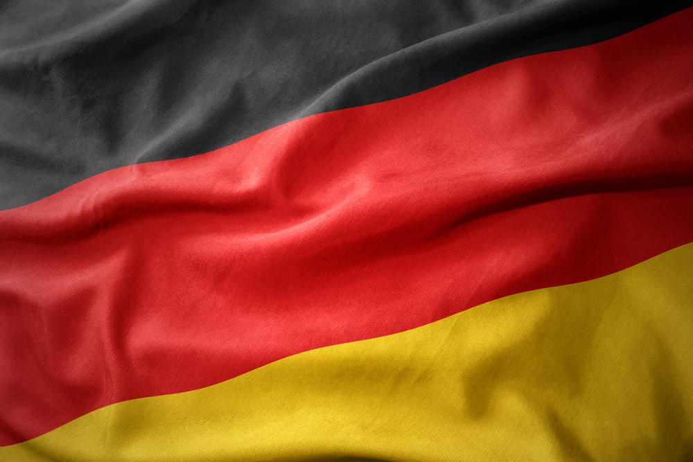 ذكرت وسائل إعلام ألمانية أن 3 من الأطفال الألمان الأربعة يتامى. (Shutterstock)