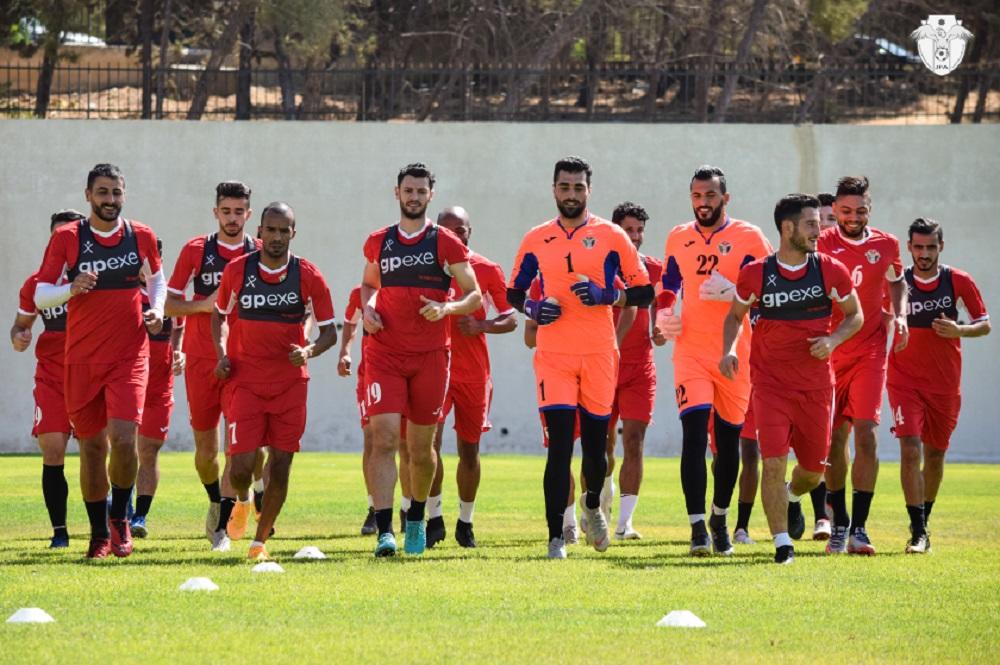 أجرى "النشامى" صباح الأحد، تدريبه الأخير في العاصمة عمّان على ملعب الكرامة، بمشاركة 18 لاعباً من بينهم ياسين البخيت. (الاتحاد الأردني لكرة القدم)