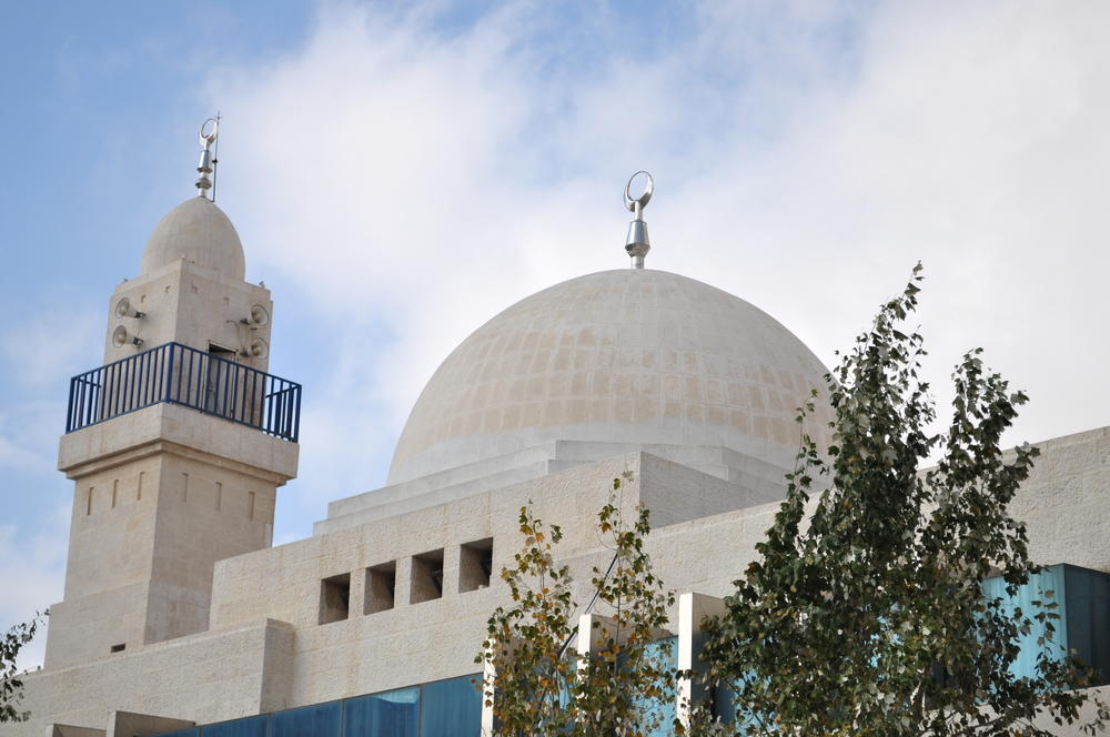 نشاطات مراكز صيفية أقامتها وزارة الأوقاف تسعى للحث على القيم الإسلامية وإتقان العمل والمسؤولية والنخوة. (Shutterstock)