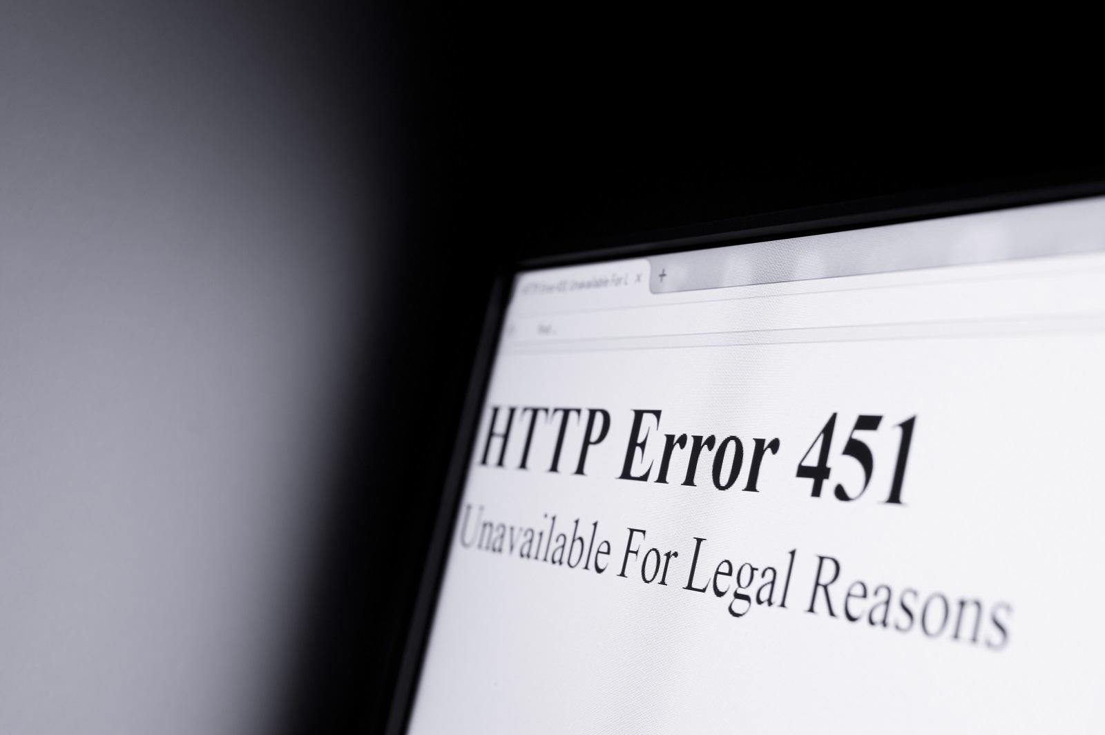 قرار صادر عن محكمة صلح رام الله يُحظر 59 موقعاً إلكترونياً وصفحات على مواقع التواصل الاجتماعي. (shutterstock)