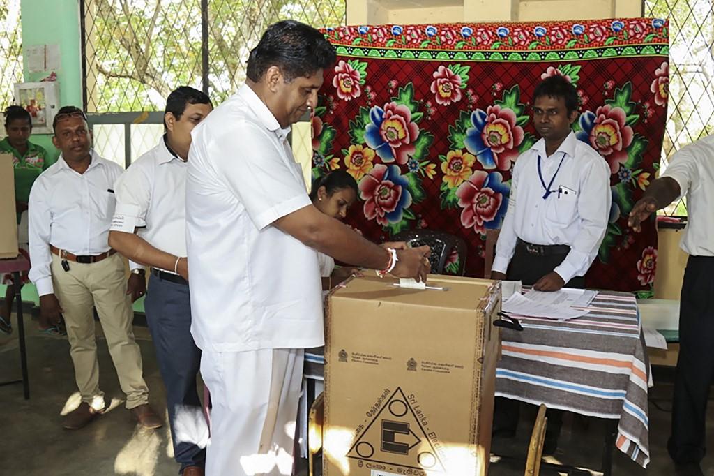 دعي حوالى 16 مليون ناخب سريلانكي إلى مراكز الاقتراع السبت للتصويت في الانتخابات الرئاسية. أ ف ب