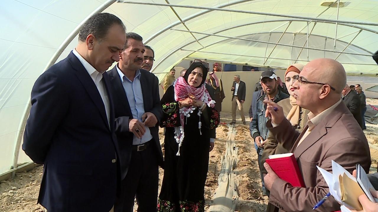 وزير الزراعة إبراهيم الشحاحدة خلال زيارته محافظة المفرق. (المملكة)