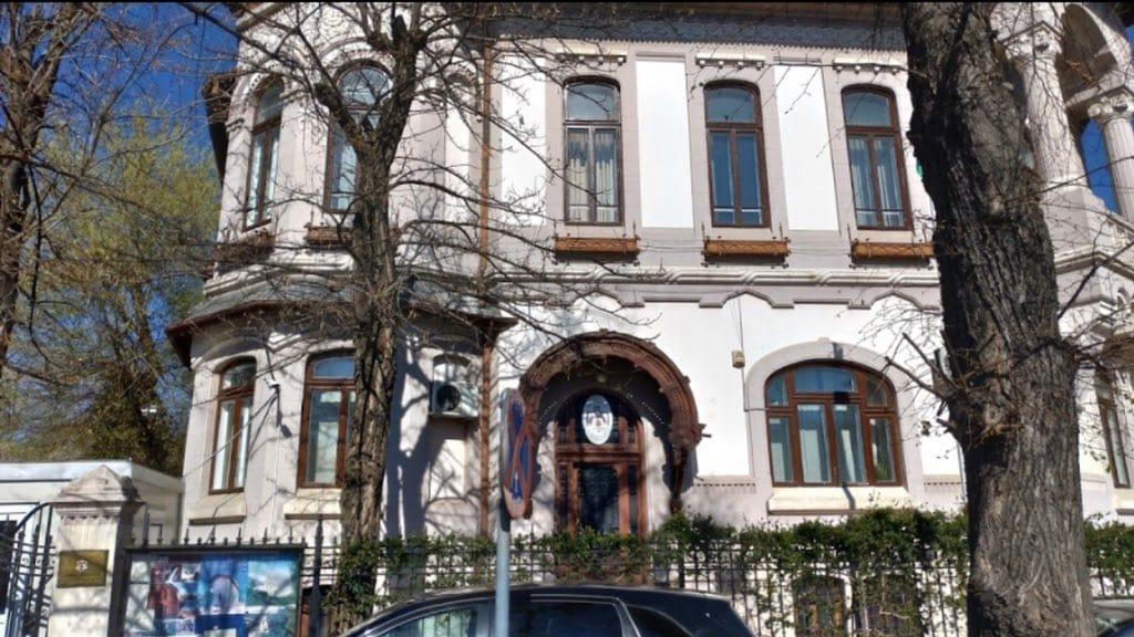 مبنى السفارة الأردنية في رومانيا. (السفارة الأردنية)