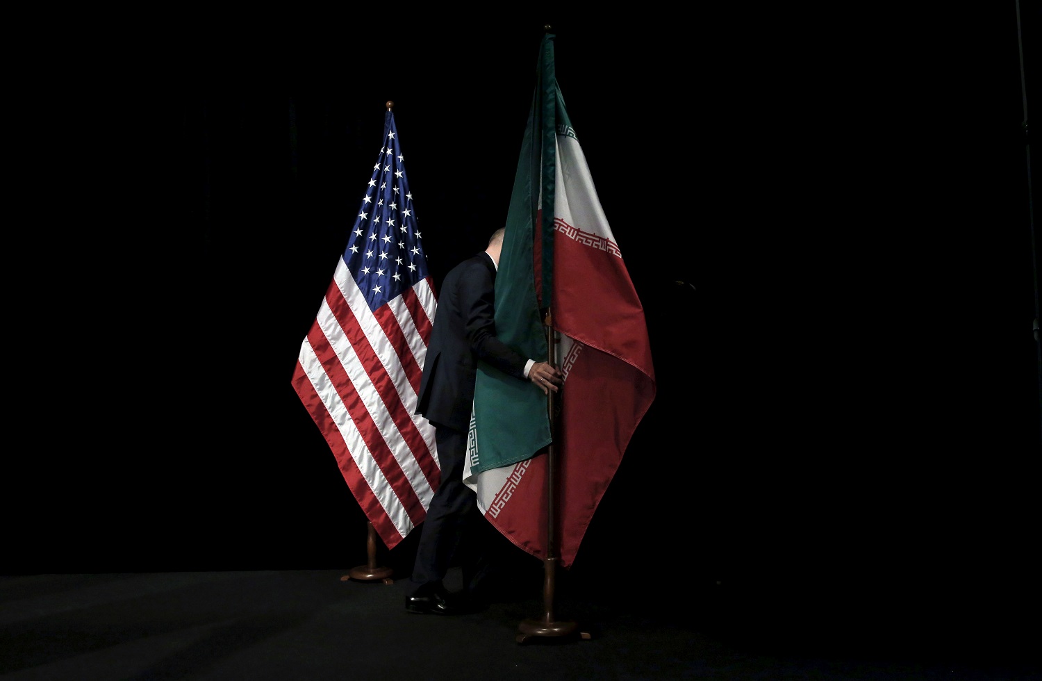 قال وزير الخارجية الإيراني محمد جواد ظريف إن بلاده ستطلق سراح أميركي من أصل صيني، احتجز في 2016 . رويترز