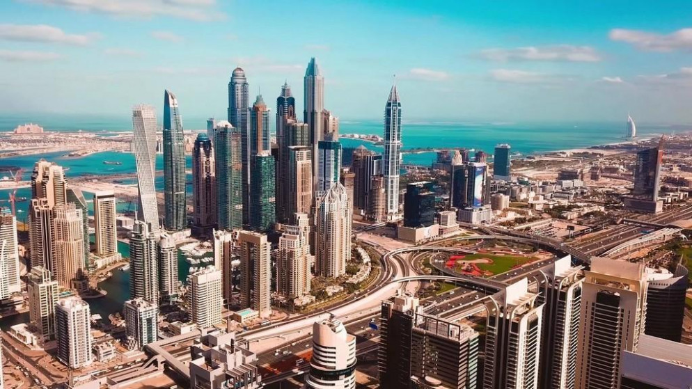 الصفقة تجعل القيمة السوقية لشركة موانئ دبي، التي تدير نحو 78 ميناء ومحطة في 40 بلدا، نحو 14 مليار دولار. (Shutterstock)