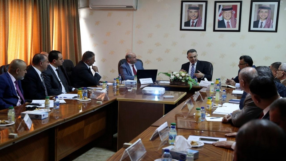 لقاء وزير التخطيط والتعاون الدولي وسام الربضي مع مدير دائرة الإحصاءات العامة. (وزارة التخطيط)