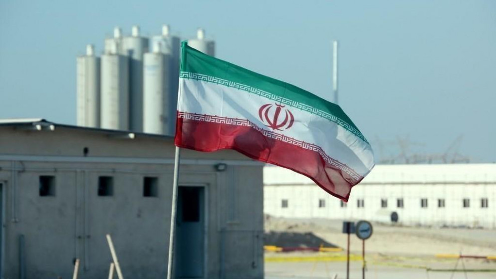 علم إيران في محطة بوشهر النووية الإيرانية. 10 تشرين ثاني/ نوفمبر 2019. (أ ف ب)