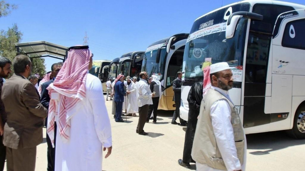 قرار تأجيل أقساط المقترضين من صندوق الحج انطلاقا من توجيهات جلالة الملك عبدالله الثاني للتخفيف على المواطنين والخروج من هذه الأزمة بسلام. (صلاح ملكاوي/المملكة)