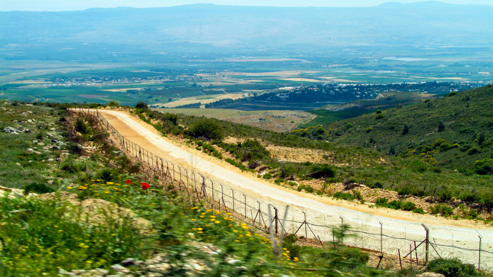 الحدود اللبنانية الجنوبية في مفر كلا في النبطية، 5 كانون الثاني/يناير 2005. (shutterstock)