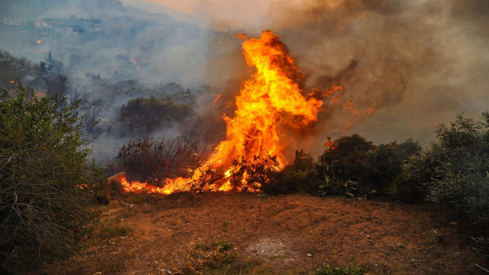 حريق يلتهم غابة في محافظة اللاذقية السورية. 10 تشرين الأول 2020 (سانا/ أ ف ب)