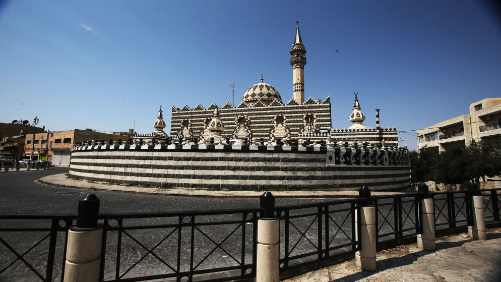 مسجد أبو درويش شرق مدينة عمان. (صلاح ملكاوي/ المملكة)