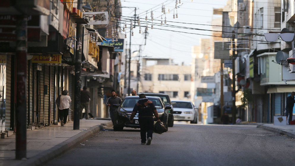 صورة أرشيفية لشارع في محافظة الزرقاء. (صلاح ملكاوي / المملكة)