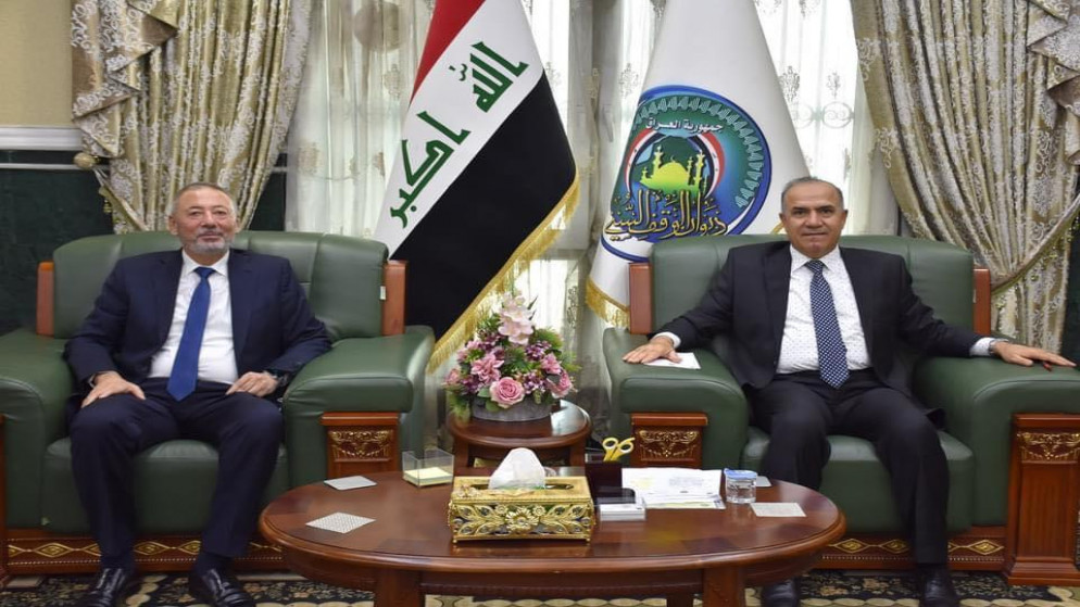السفير الأردني في العراق منتصر الزعبي، ورئيس ديوان الوقف السني العراقي سعد كمبش.