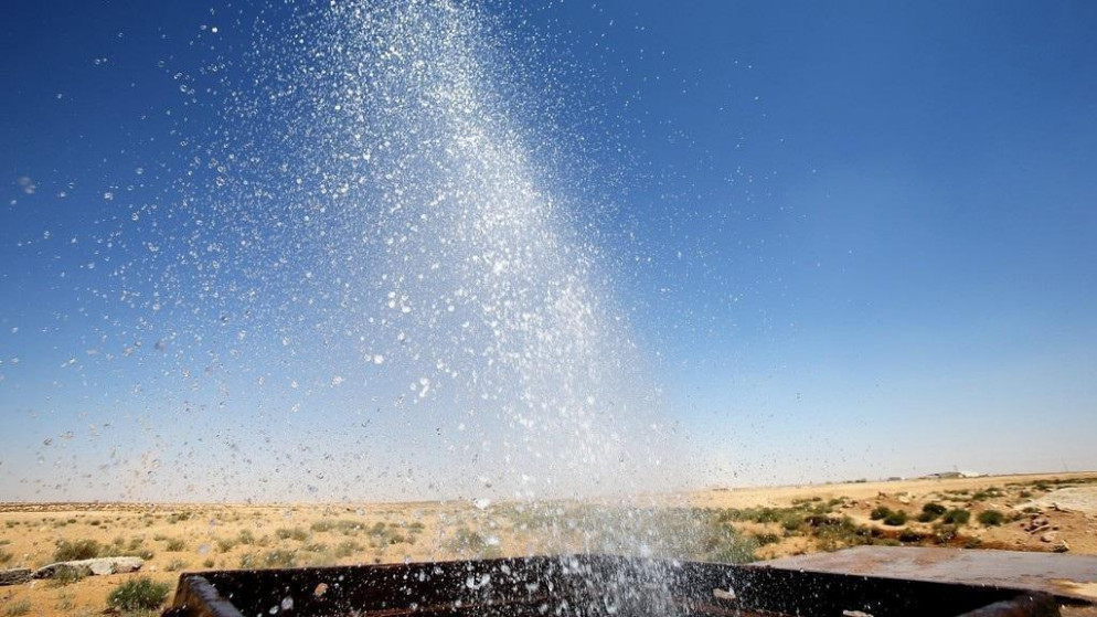 مدير مياة اليرموك في محافظة جرش، محمود الطيطي: تم حفر بئر جديدة بطاقة إنتاجية 70مترا مكعّبا في الساعة. (صلاح ملكاوي /المملكة)