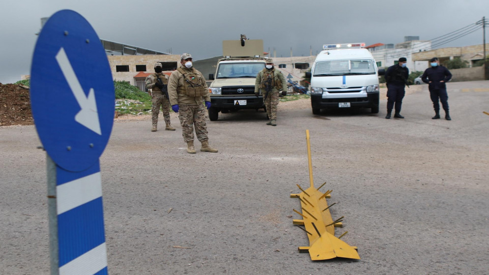 نقطة أمنية وضعت على مدخل منطقة إيدون التابعة لمحافظة إربد. أرشيفية. (صلاح ملكاوي / المملكة)