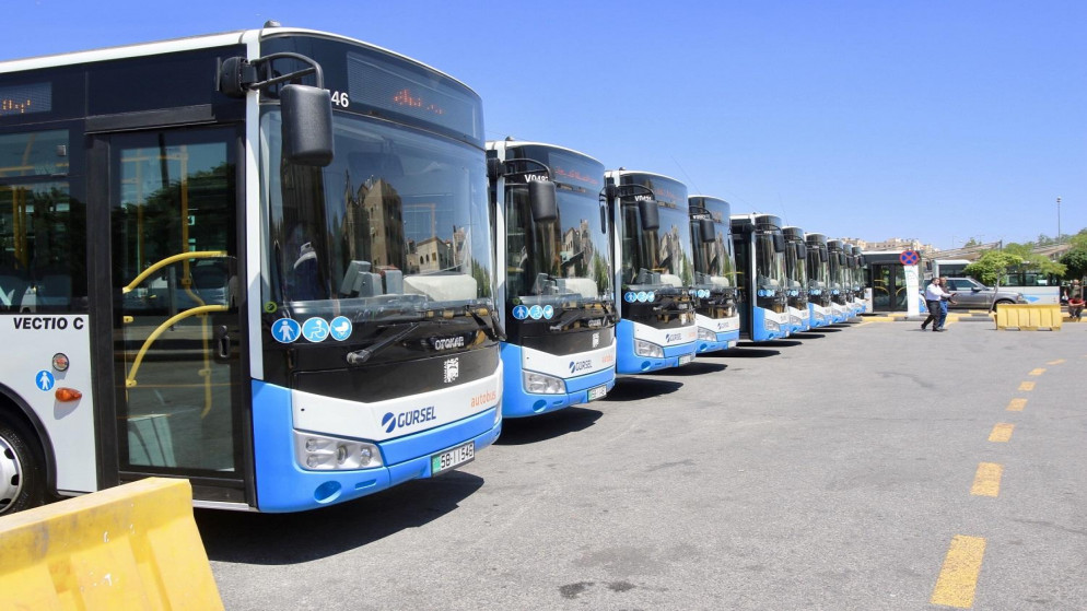 حافلات لباص عمّان.(صلاح ملكاوي /المملكة)