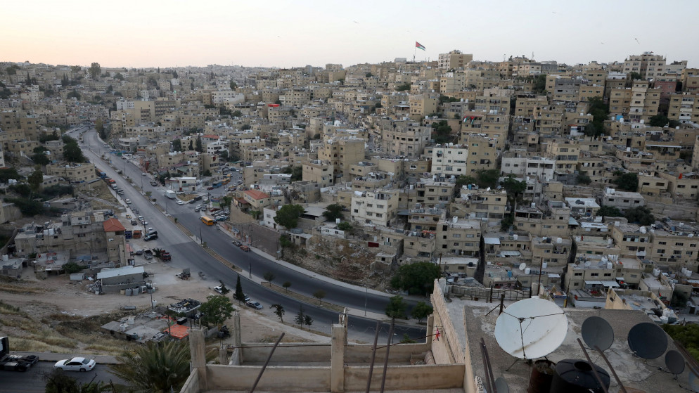 مدينة عمان خلال حظر تجول شامل، 22 مايو/أيار. (محمد حامد/ رويترز)