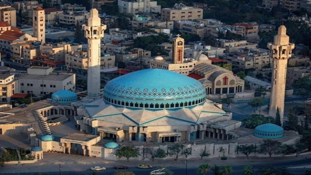 إعادة فتح المساجد والكنائس اعتباراً من 5 حزيران/يونيو. (وزارة الأوقاف)
