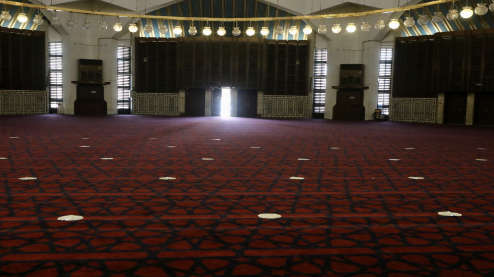 صورة من داخل المسجد الملك المؤسس في منطقة العبدلي وسط عمّان. (صلاح ملكاوي/ المملكة)