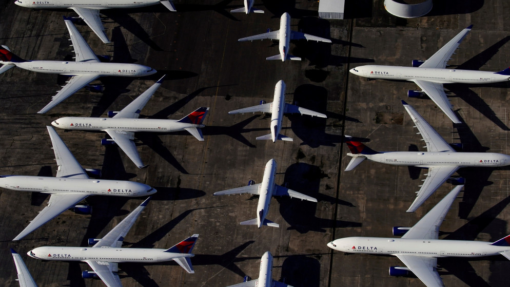 طائرات تتبع شركة دلتا في مطار في ألاباما في الولايات المتحدة، 25 آذار/مارس 2020. (رويترز)