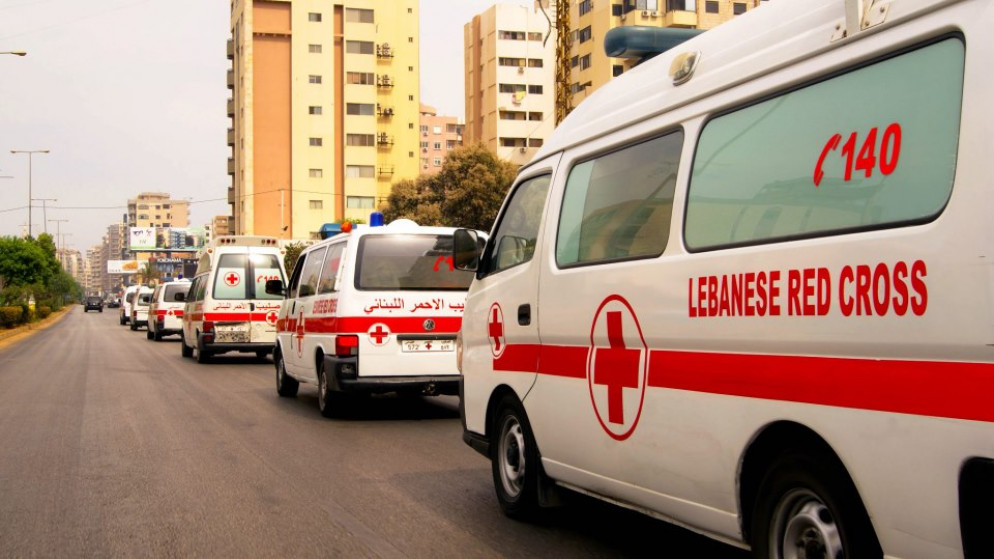 صورة أرشيفية لسيارات إسعاف تابعة للصليب الأحمر اللبناني. (الصليب الأحمر)
