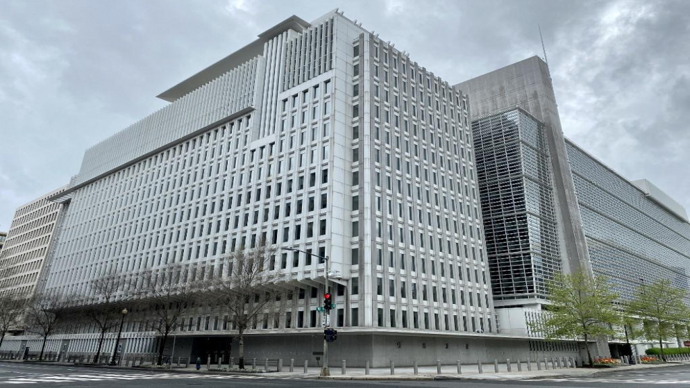 مبنى مجموعة البنك الدولي في العاصمة الأميركية واشنطن، 13 نيسان/أبريل 2020. (أ ف ب)