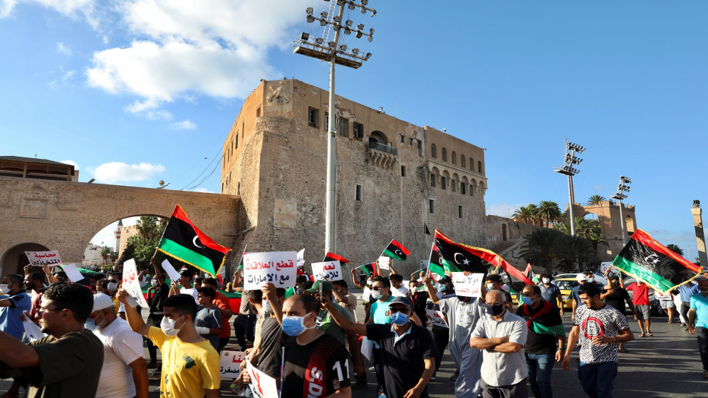 تظاهرة مناهضة للحكومة في طرابلس الليبية . 25/08/2020. (حازم أحمد/ رويترز)
