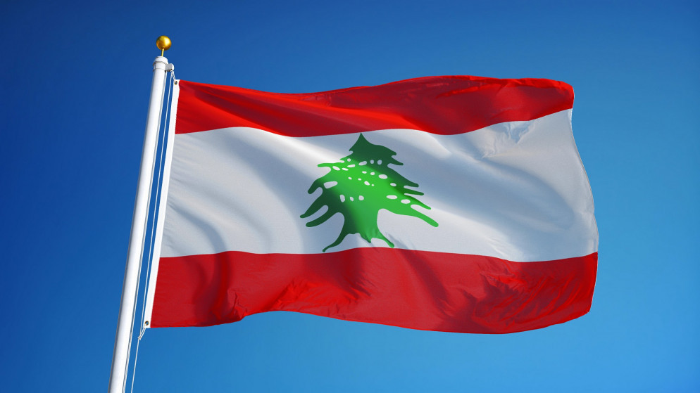 علم لبنان. (shutterstock)