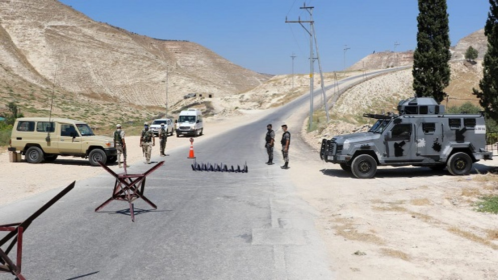 القوات المسلحة تواصل تنفيذ خطة فرض الحظر الشامل في جميع محافظات المملكة. (القوات المسلحة الأردنية)