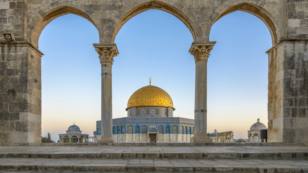 مسجد قبة الصخرة في حرم المسجد الأقصى في القدس المحتلة. (shutterstock)