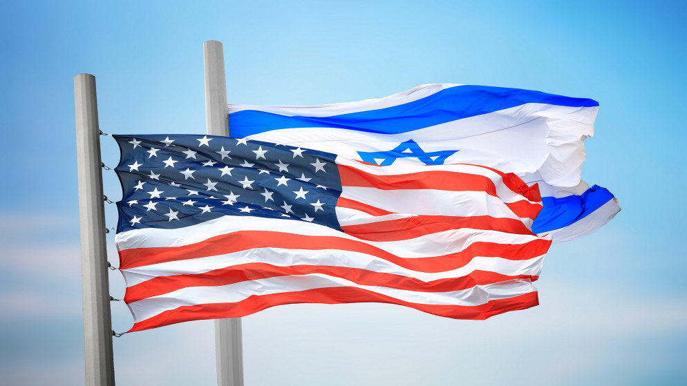 علما الولايات المتحدة الأميركية وإسرائيل. (shutterstock)