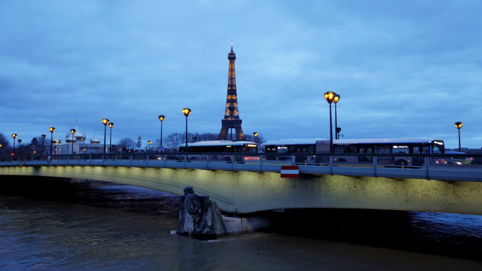 جسر ألما في باريس. 5 فبراير 2021. (لودوفيك مارين / أ ف ب)