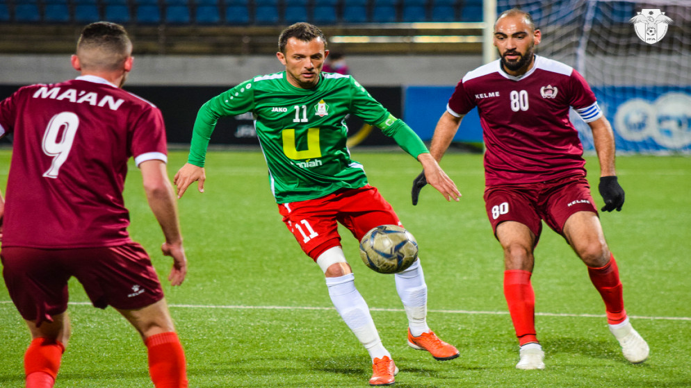 لقاء نادي الوحدات مع معان في دور المجموعات من بطولة درع الاتحاد لكرة القدم. (اتحاد كرة القدم)